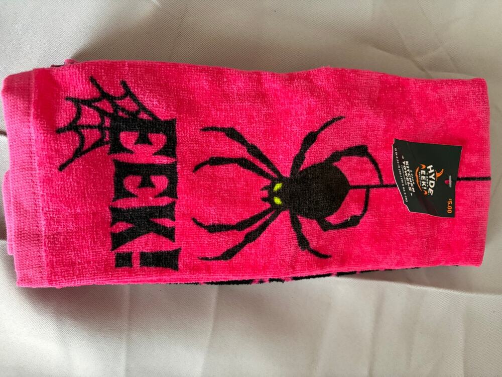 (2) 2-Pk Spooky Halloween Kitchen Hand Towels NWT
